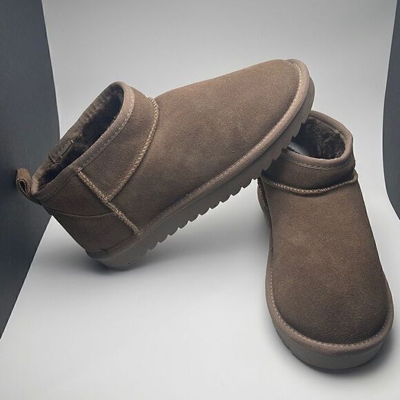 CUSHIONAIRE Women's Genuine Suede pull on boot 8 BROWN - Picture 5 of 7